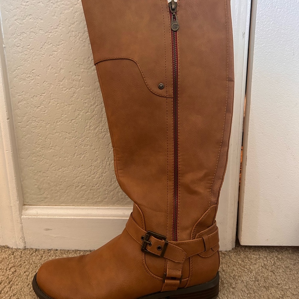 Brown Knee-High Women's Boots